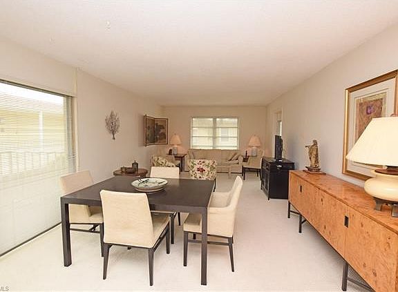 5th image of 636 12th Ave S #636