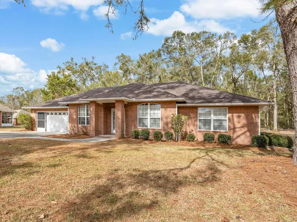 271 SW Phillips Cir, Lake City, FL 32024