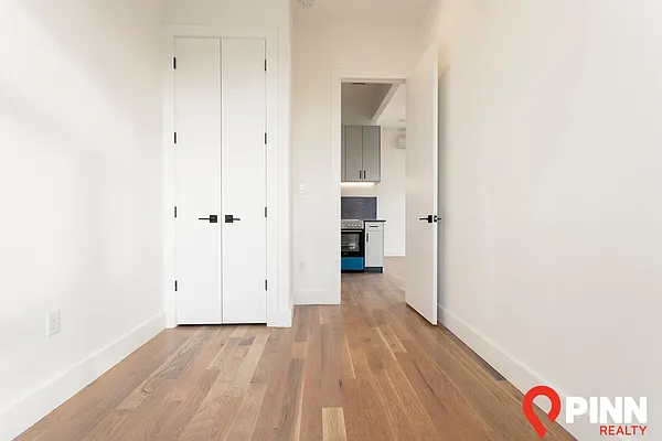 Rented by Pinn Realty | media 44