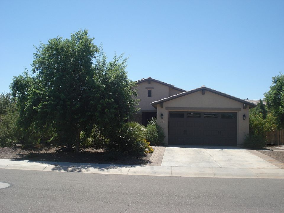 1st image of 2625 E Carob Dr