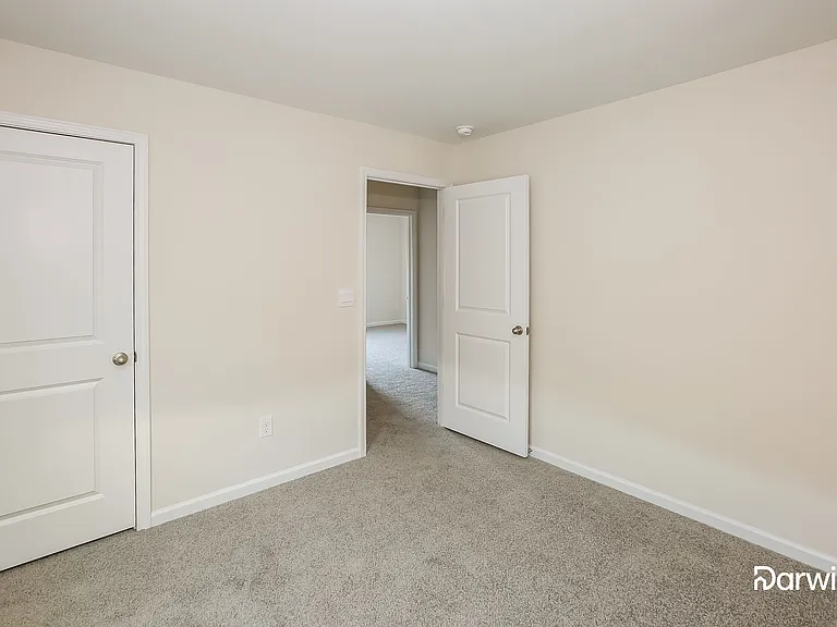 112 Old Home Rd — Photo 10