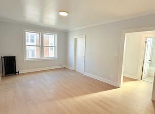 277 Curry Ave #6, Windsor, ON N9B 2B4