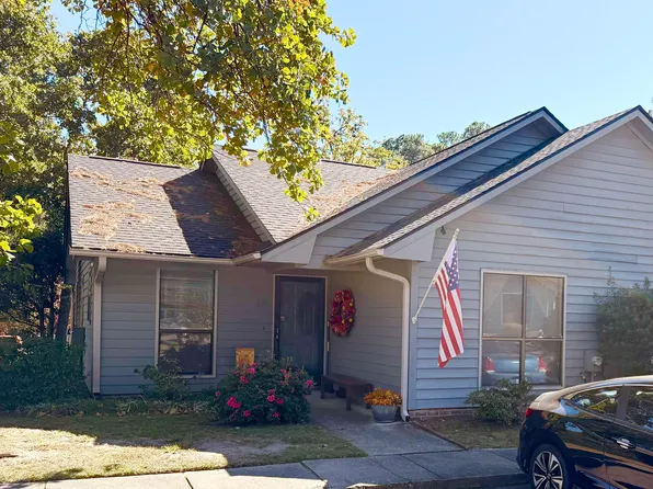 (undisclosed Address), Fayetteville, NC 28303