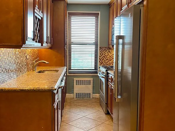 8385 Woodhaven Blvd APT 5S, Queens, NY 11421