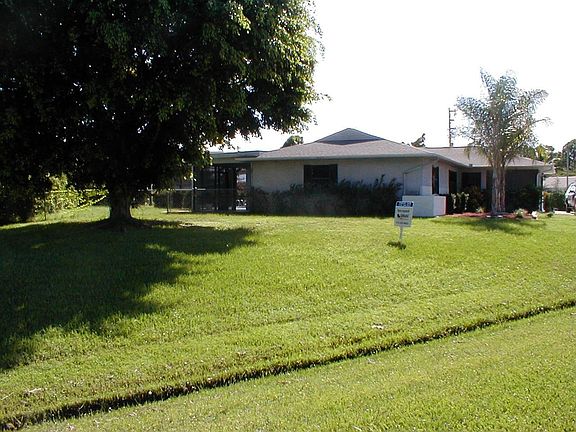 Oversized Corner Lot