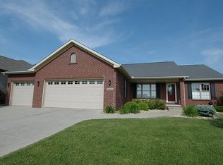 2404 Sedwick Dr, Normal, IL 61761