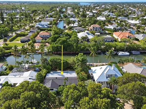 1630 Chesapeake AVE, NAPLES, FL 34102