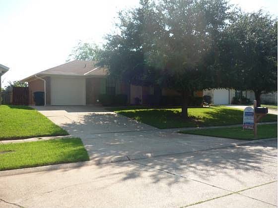 2nd image of 5511 E Meadow Dr