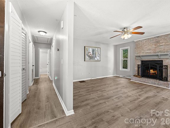3rd image of 3571 Farm Lake Dr SW