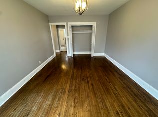 1307 W 82nd St #1, Chicago, IL 60620