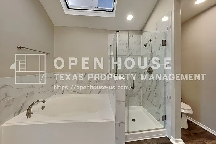 16315 Chimneystone Dr — Photo 11