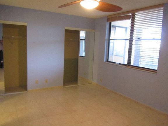 2nd image of 3350 NE 192nd St APT 4G