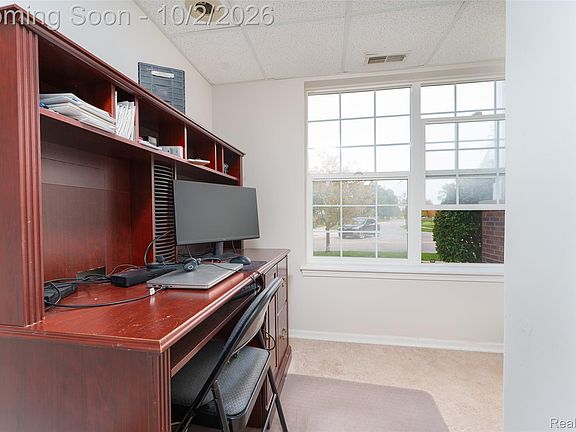 3rd image of 1630 Town Commons Dr