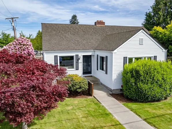 200 S Anacortes Street, Burlington, WA 98233