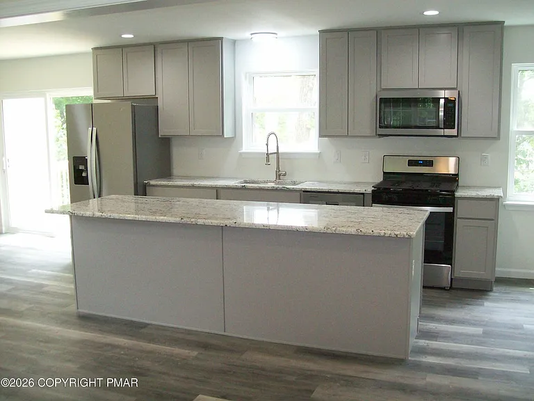 2634 Majestic Ct — Photo 12