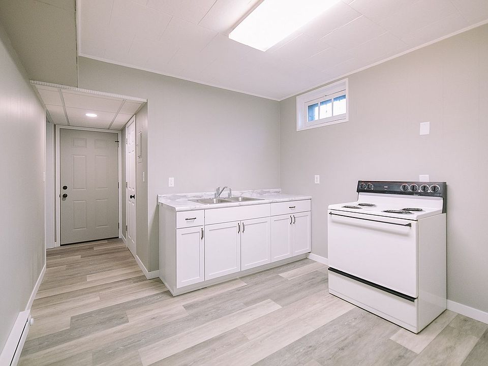 1st image of 300 Norway Ave APT 101