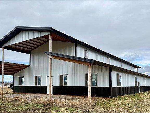 4th image of 2397 Lower Valley Rd