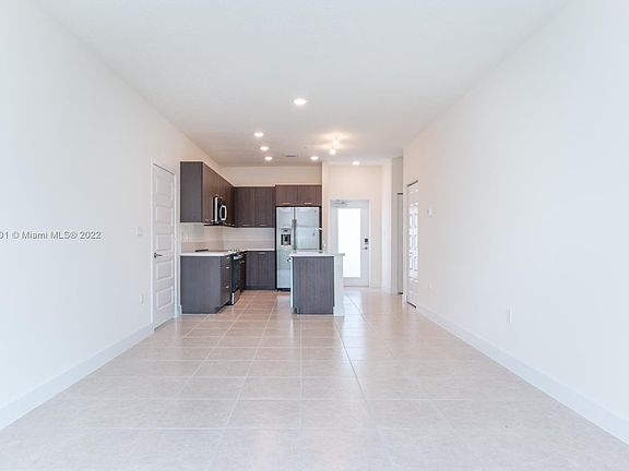 3rd image of 4640 SW 84th Ave #46