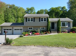 64 Ryegate Ter, Monroe, CT 06468