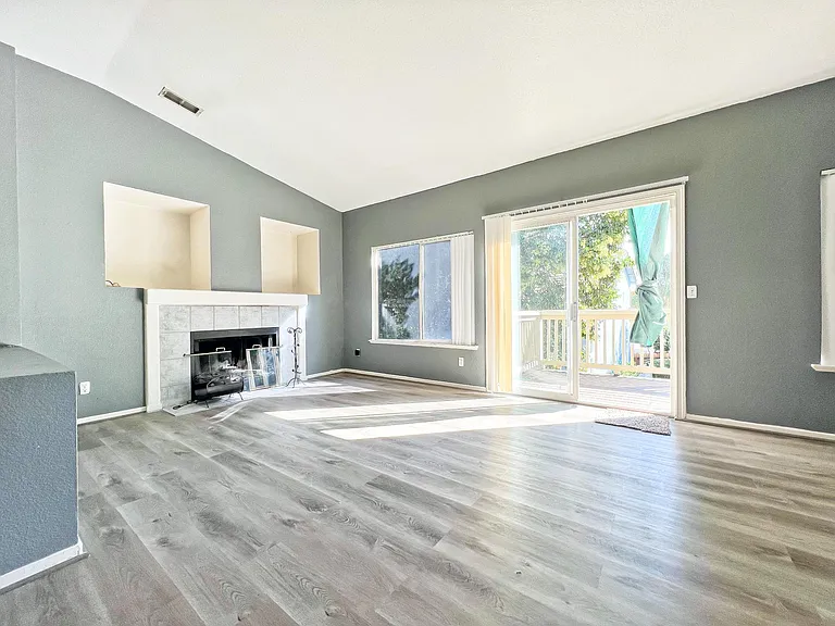 3324 Doherty Ct — Photo 5