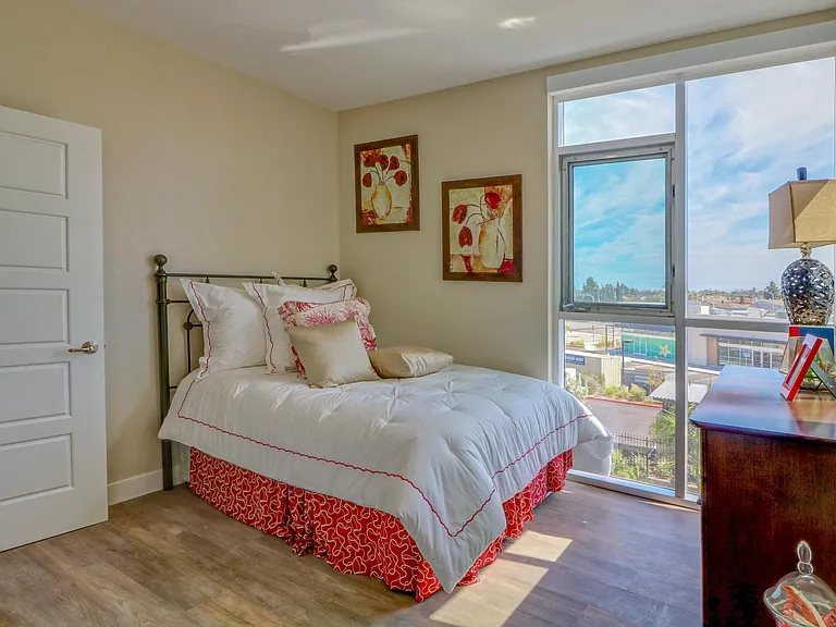 Seacrest Homes Apartments — Photo 25