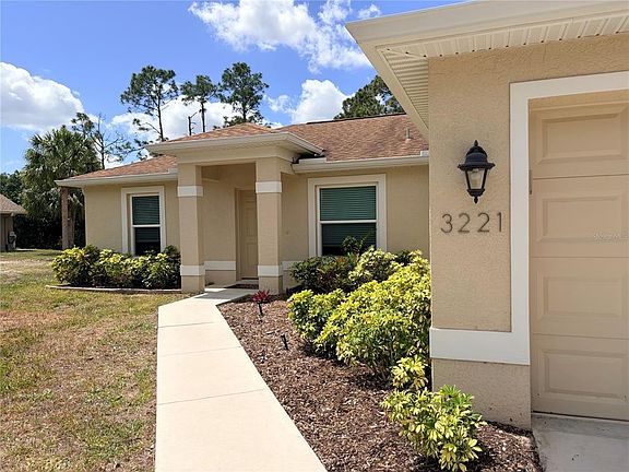 2nd image of 3221 Escobar Ln