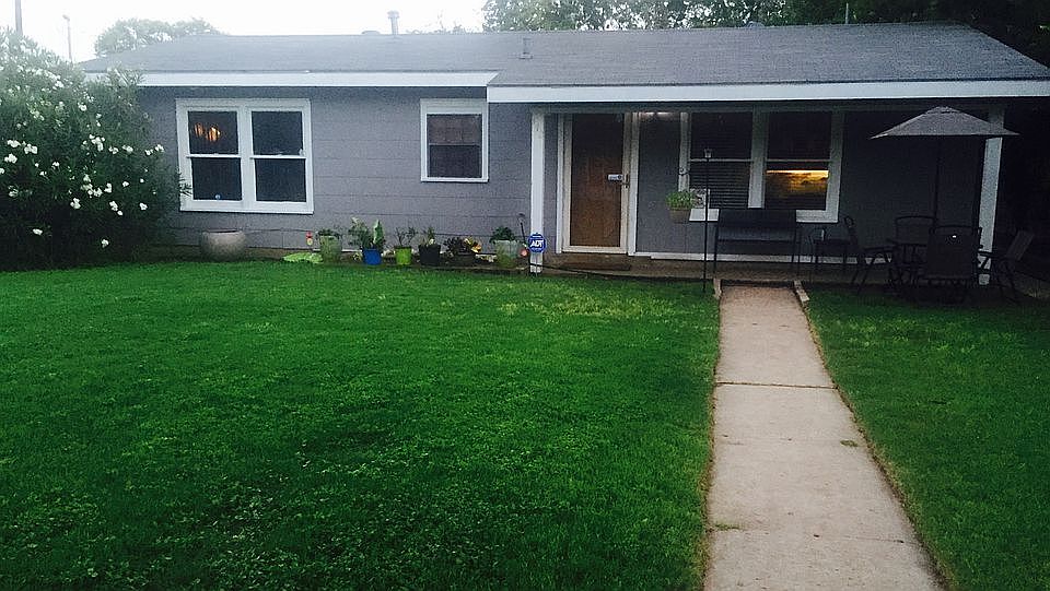 1st image of 142 Galway St
