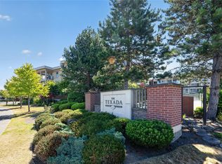 6310 McRobb Ave #206, Nanaimo, BC V9V 1W8