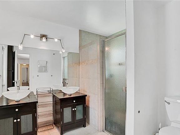 5th image of 4009 NW 73rd Ave