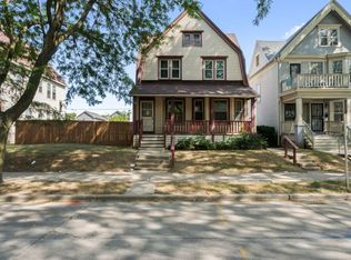 2112 N 42nd St, Milwaukee, WI 53208