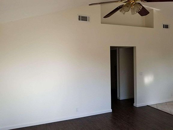 3rd image of 5150 Templeton St