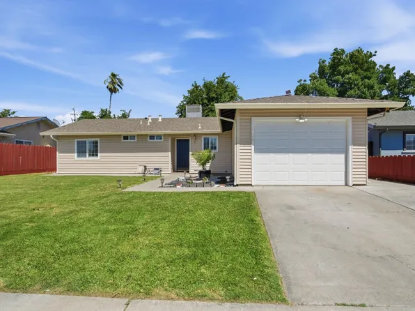 1308 Basil Ct, Newman, CA 95360