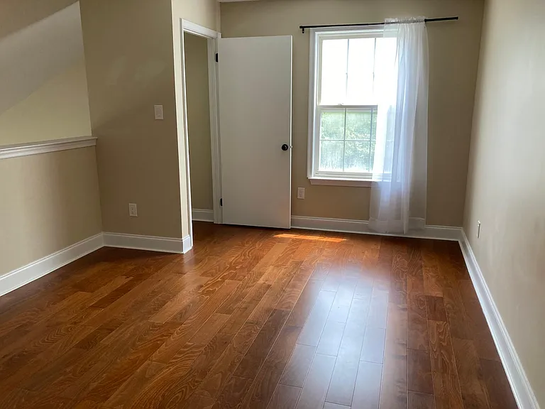 1502 Squirrel Rd — Photo 6