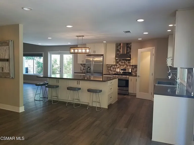 3287 Sierra Dr — Photo 7