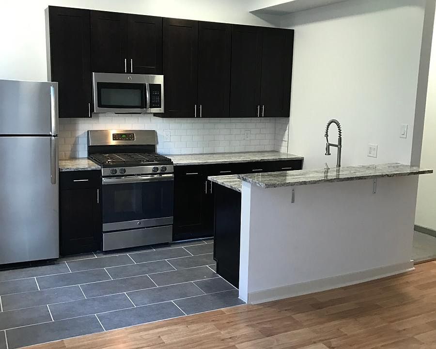 1st image of 129 N 4th St Floor 2
