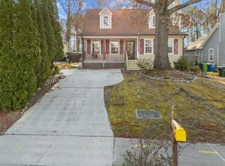 1060 Mills St, Raleigh, NC 27608