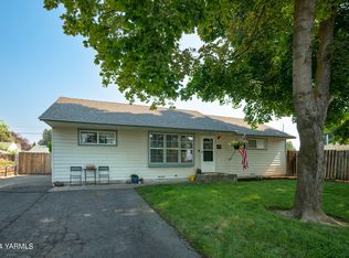 1005 S 36th Ave, Yakima, WA