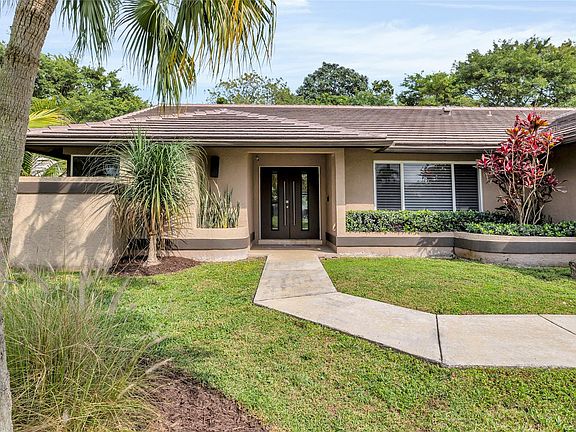 3rd image of 22143 Martella Avenue
