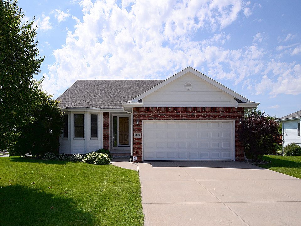 1st image of 15657 Sahler St
