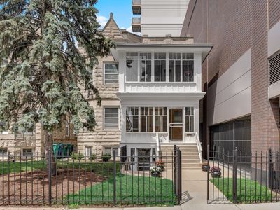 109 S Maple Ave, Oak Park, IL, 60302