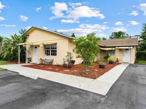 4782 Cambridge Street, Lake Worth, FL 33463