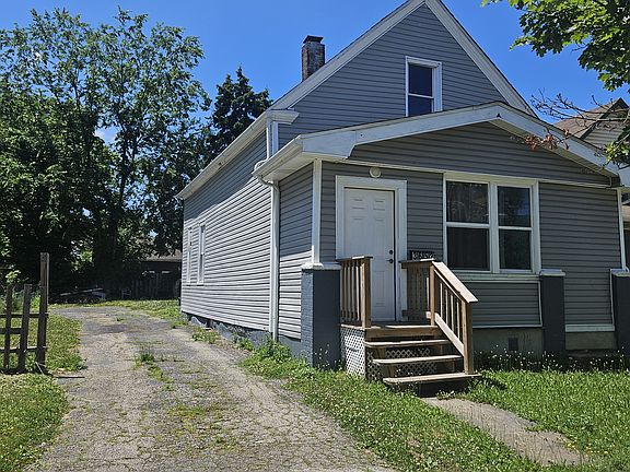 2nd image of 3652 E 47th St