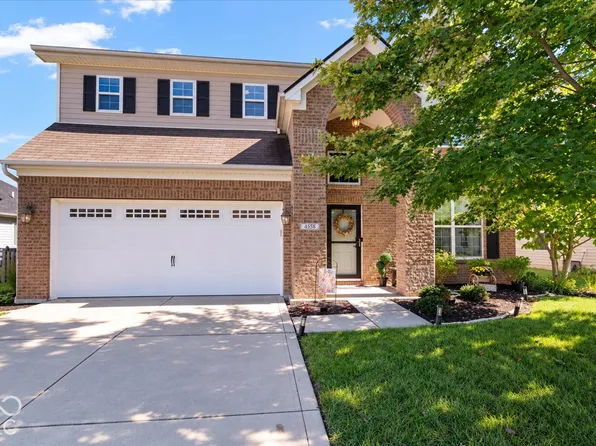 4558 Walcott Dr, Westfield, IN 46062