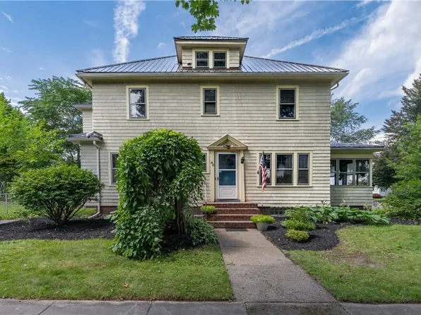 85 Roseview Ave, Rochester, NY 14609
