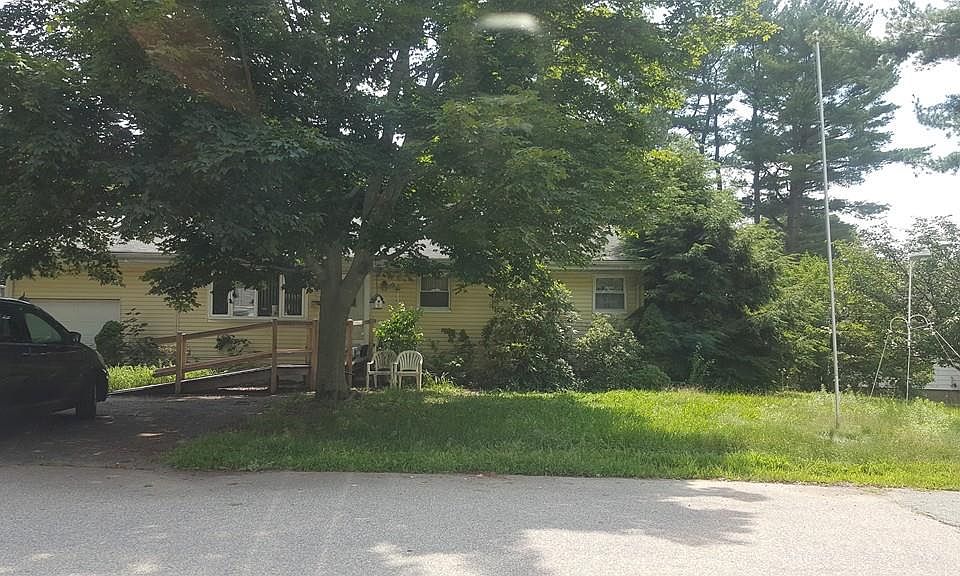 2nd image of 85 Breer St