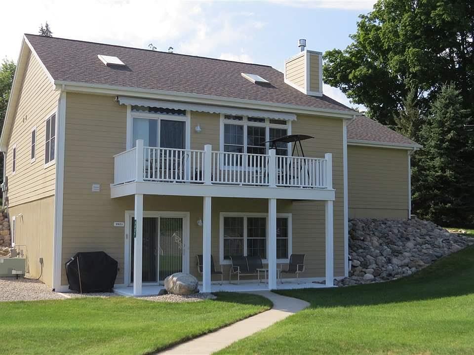 1st image of 2821 W Shore Dr