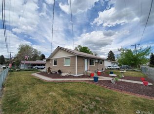 524 5th Ave W, Omak, WA 98841