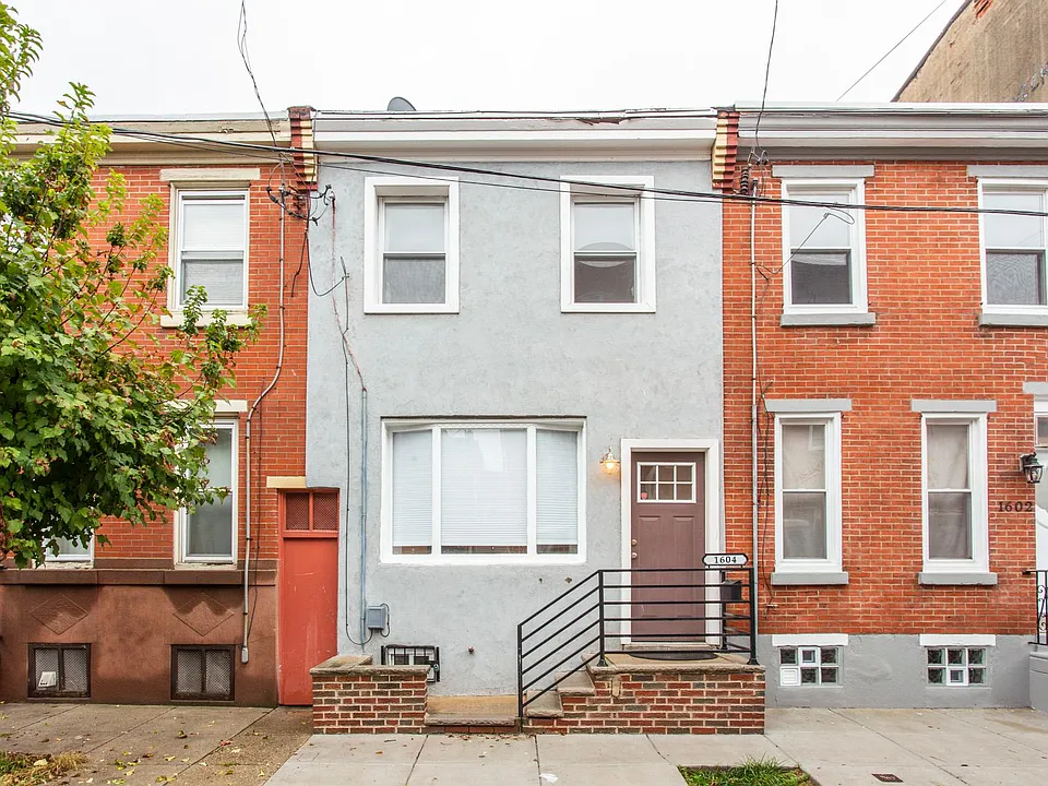 1604 S Beulah St