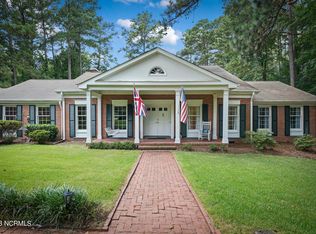 120 Haldane Pl, Southern Pines, NC 28387