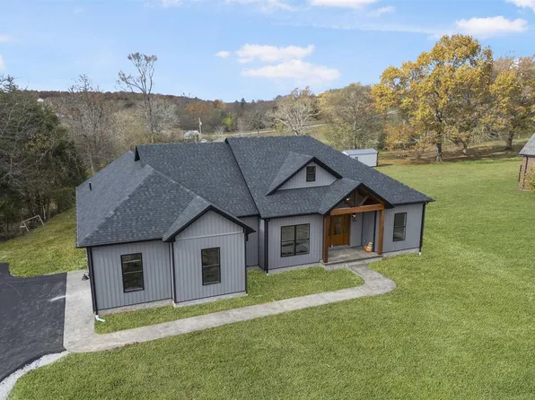 128 Wildcat Ln, Russellville, KY 42276